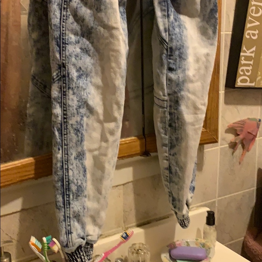 Red fox jeans - Picture 7 of 12
